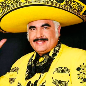 Yo me llamo VICENTE FERNANDEZ